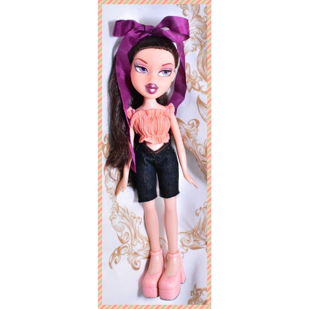 Vtg Bratz MGA Head Gamez Dana Doll 1st Edition Restyled Redressed Y2K 2005 - Picture 3 of 12
